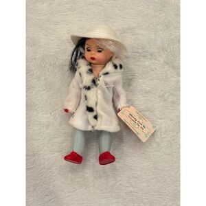 Madame Alexander 2004 McDonalds Wendy Doll as Cruella De Vil Disney 5 inch